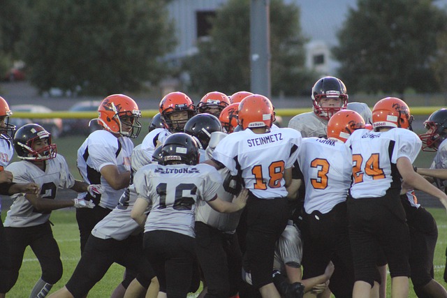 别把跑车当坦克！莱奥转型中锋，是补了短板却废了武功？